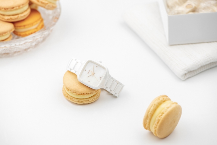 Obrazek RADO Rado True Square Diamonds