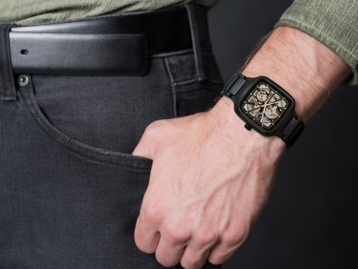 Obrazek Rado True Square Automatic Open Heart