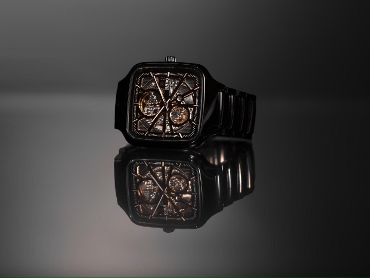 Obrazek Rado True Square Automatic Open Heart