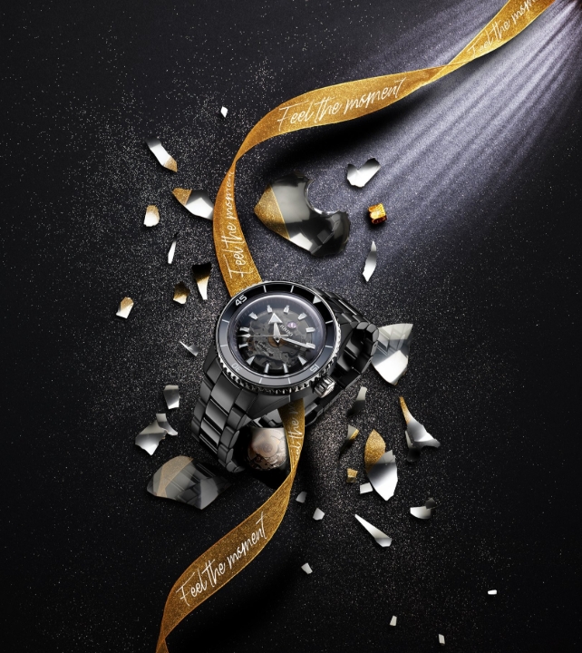 Obrazek Rado Captain Cook High-Tech Ceramic