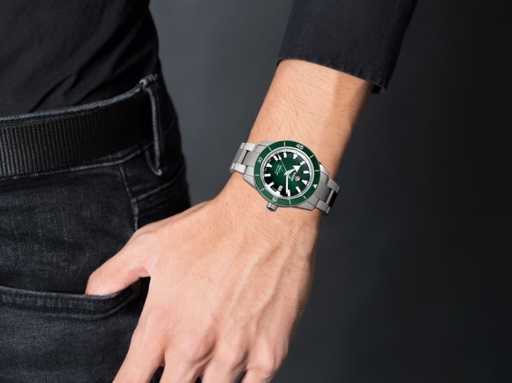 Obrazek RADO Rado Captain Cook Automatic