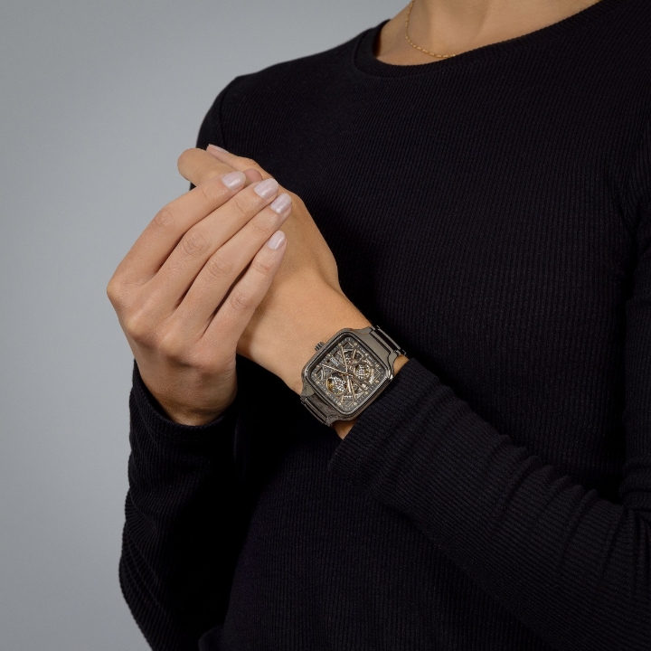 Obrazek RADO Rado True Square Automatic Open Heart