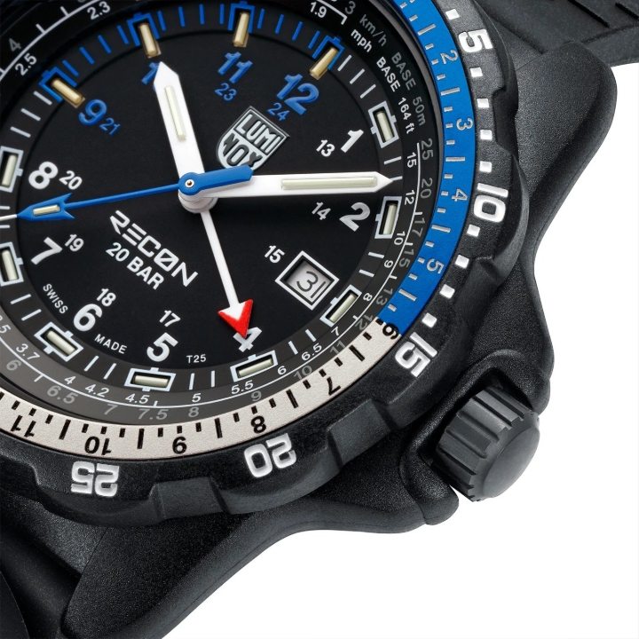 Obrazek LUMINOX RECON POINT MAN 8830 SERIES