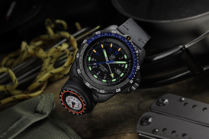 Obrazek LUMINOX RECON POINT MAN 8830 SERIES