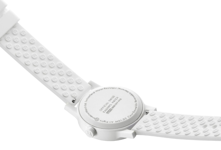 Obrazek MONDAINE essence WHITE