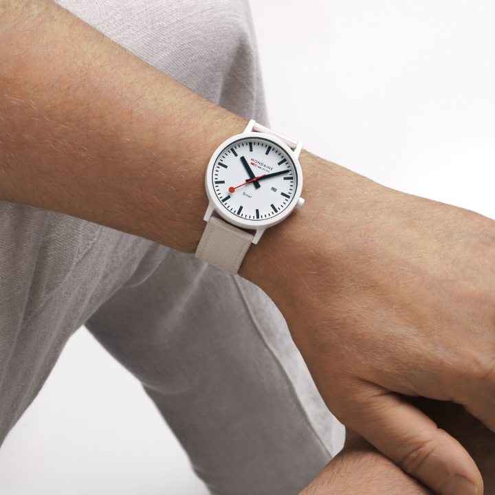 Obrazek MONDAINE essence SOLAR