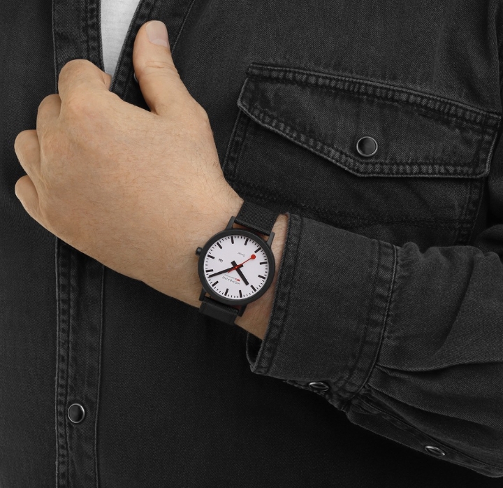 Obrazek MONDAINE essence SOLAR