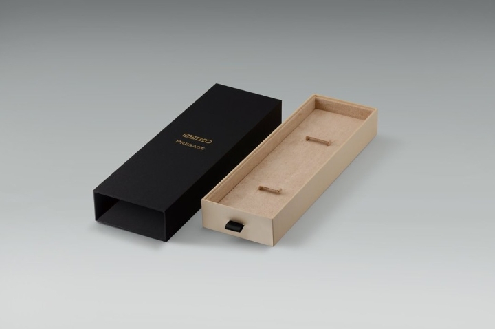 Obrazek Seiko Presage Classic Upcycled Leather Strap Limited Edition