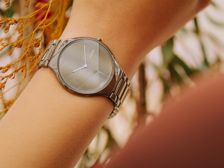 Obrazek RADO Rado True Thinline x Great Gardens of the World Chapter 6