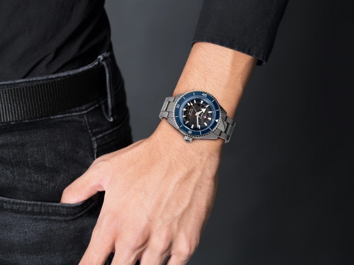 Obrazek RADO Rado Captain Cook High-Tech Ceramic