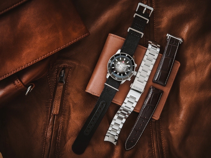 Obrazek RADO Rado Captain Cook Automatic Chronograph