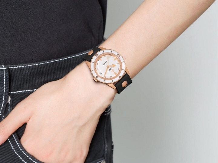 Obrazek RADO Rado Captain Cook Marina Hoermanseder