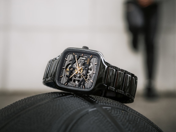 Obrazek Rado True Square Automatic Skeleton