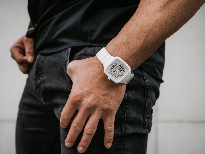 Obrazek RADO Rado True Square Automatic Skeleton