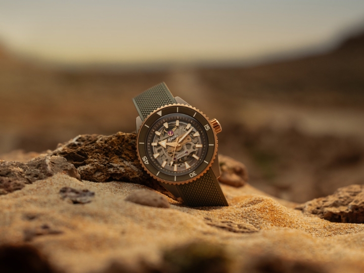 Obrazek RADO Rado Captain Cook High-Tech Ceramic Skeleton