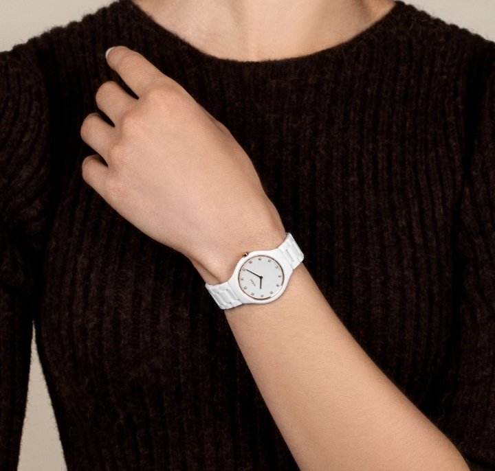 Obrazek RADO Rado True Thinline Diamonds