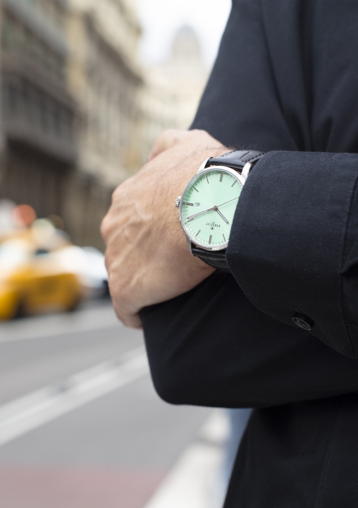 Obrazek Perrelet Weekend 3 Hands