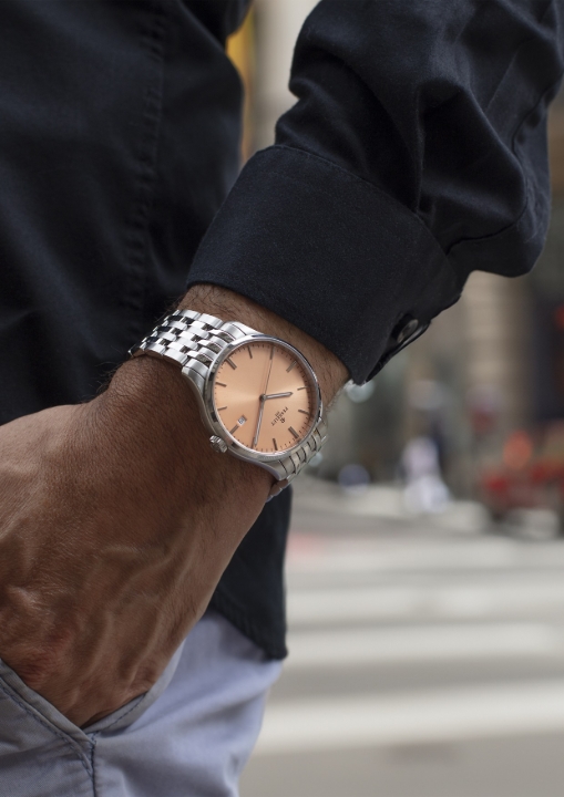 Obrazek Perrelet Weekend 3 Hands