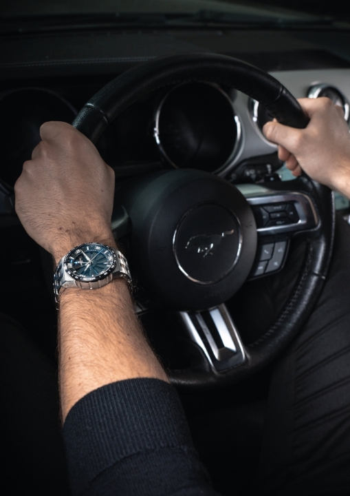 Obrazek Perrelet Turbine Chrono NEO Electric Blue