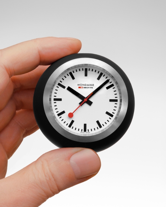 Obrazek MONDAINE Globe Clock