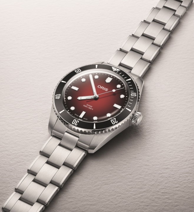 Obrazek Oris X Redbar Divers Limited Edition II