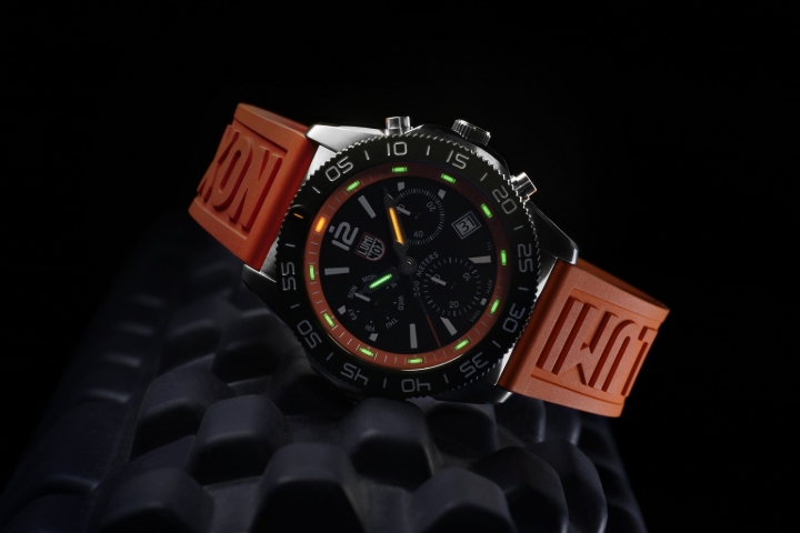 Obrazek Luminox Pacific Diver Chronograph 3140 Series