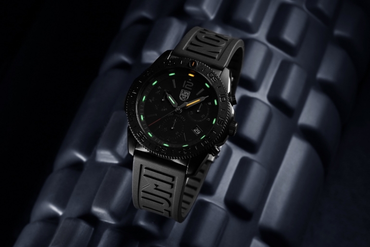 Obrazek Luminox Pacific Diver Chronograph 3140 Series