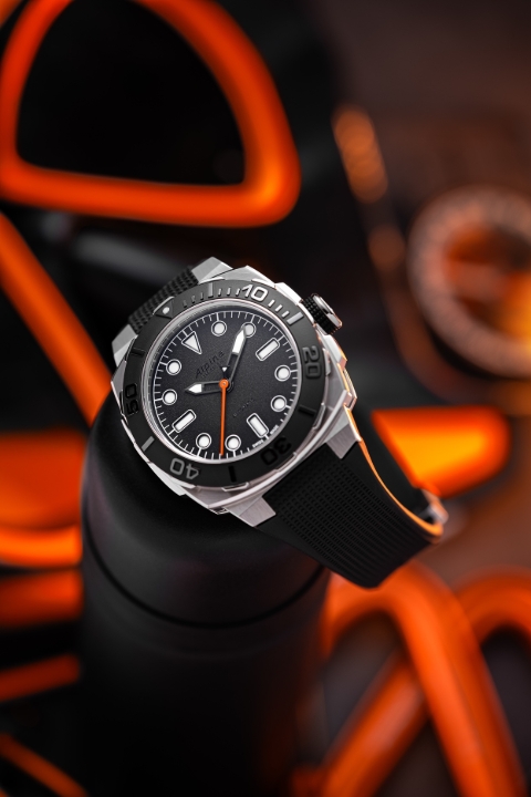 Obrazek Alpina × TRTS Seastrong Diver Extreme Automatic Limited Edition