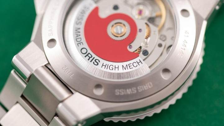 Obrazek Oris Aquis Date Diamonds