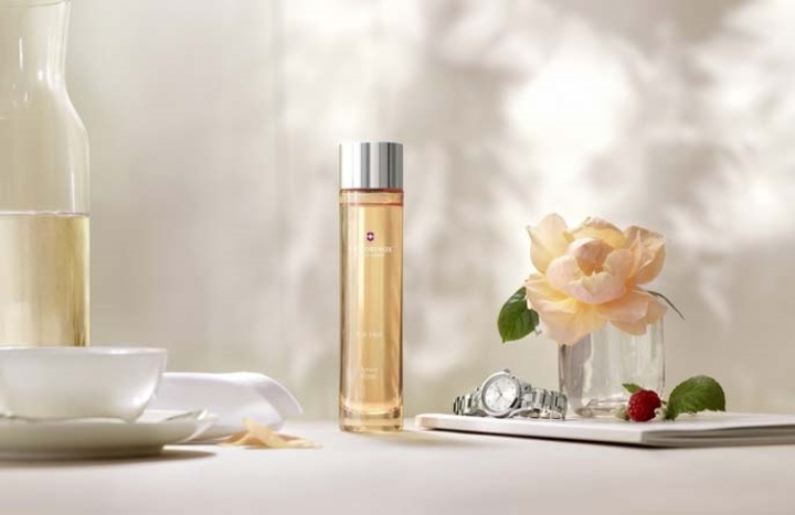 Obrazek Damska Woda Toaletowa Victorinox Swiss Army For Her Apricot Rose 100ml