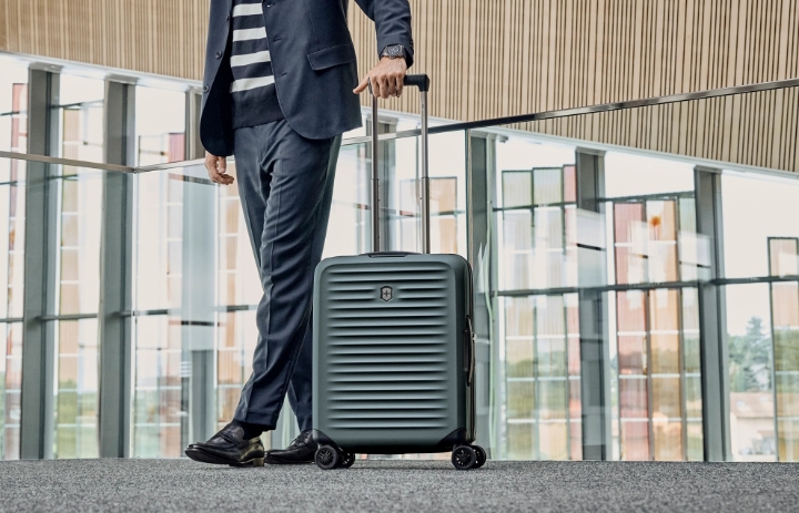 Obrazek Kabinové zavazadlo Victorinox Airox Advanced Storm Expandable