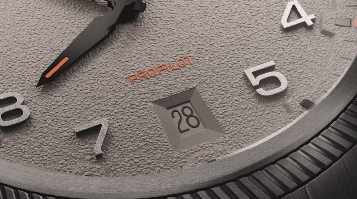 Obrazek Oris Big Crown ProPilot Date Chalk