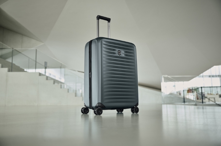 Obrazek Walizka Victorinox Airox Advanced Medium Storm Expandable