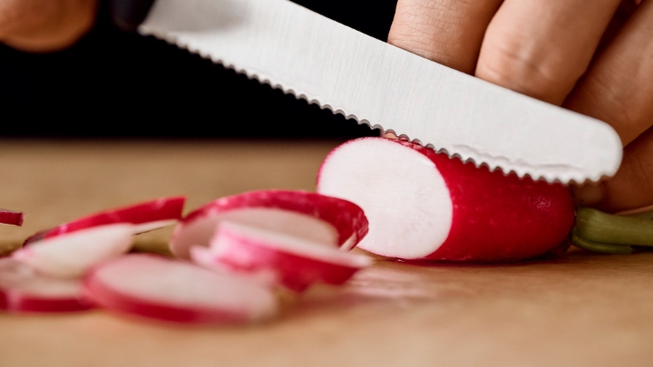 Obrazek Nóż Stołowy Victorinox Do Pomidorów Swiss Classic 11 cm