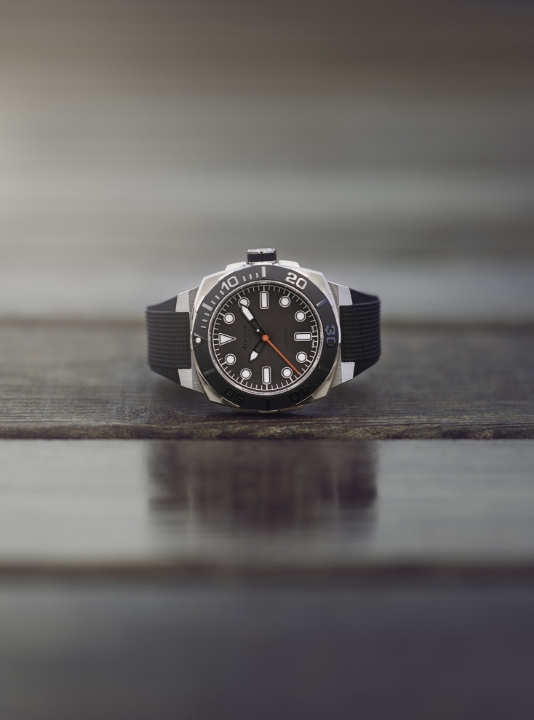 Obrazek Alpina × TRTS Seastrong Diver Extreme Automatic Limited Edition