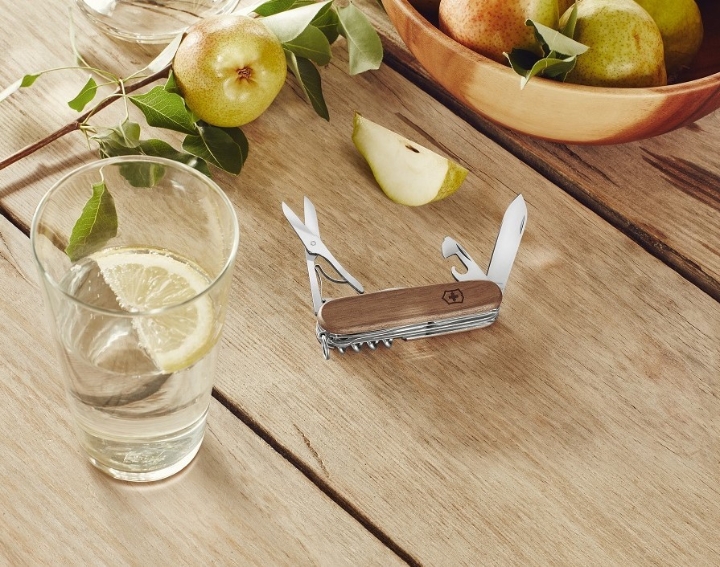 Obrazek Scyzoryk Victorinox Huntsman Wood, 91mm, orzech