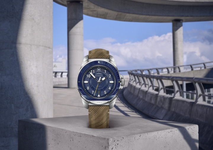 Obrazek Victorinox Journey 1884 Automatic