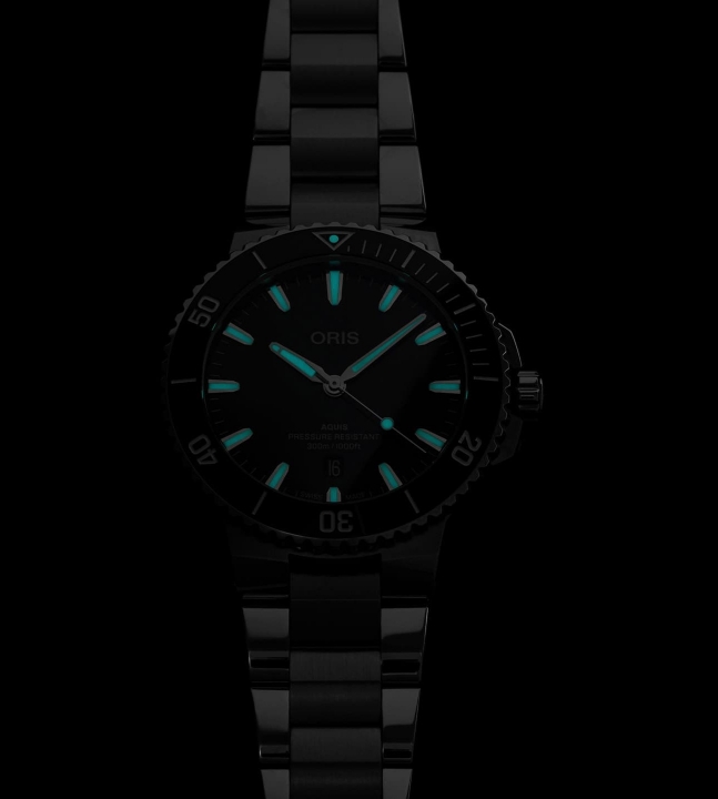 Obrazek Oris Aquis Date