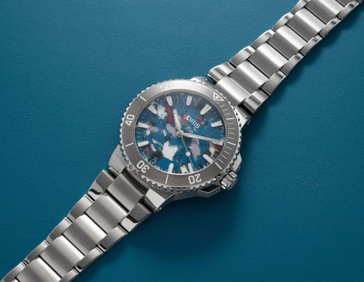 Obrazek Oris Aquis Date Upcycle