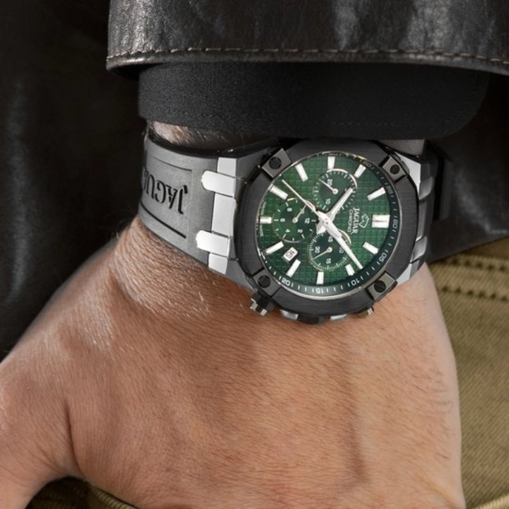 Obrazek Jaguar Diplomatic