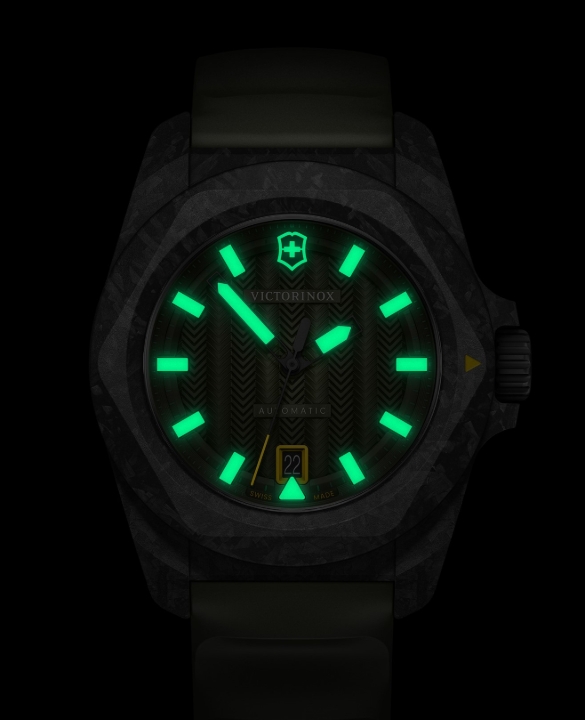 Obrazek VICTORINOX I.N.O.X. Automatic Carbon Green