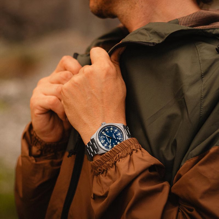 Obrazek Hamilton Khaki Field Titanium Auto