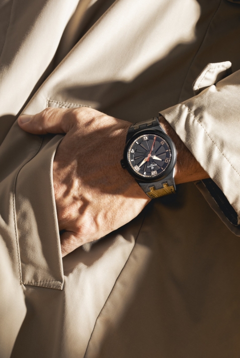 Obrazek Perrelet Turbine Carbon Khaki