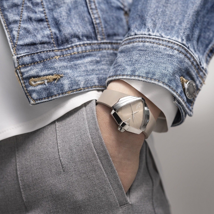 Obrazek Hamilton Ventura S Auto