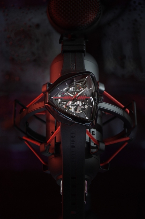 Obrazek Hamilton Ventura Elvis80 Skeleton Auto