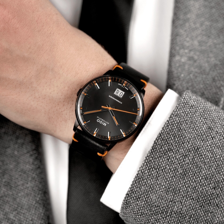 Obrazek Mido Commander Big Date