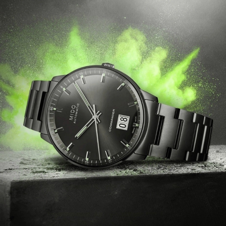 Obrazek Mido Commander Big Date