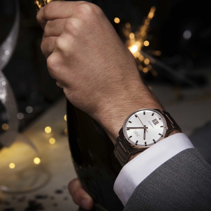 Obrazek Mido Commander Big Date