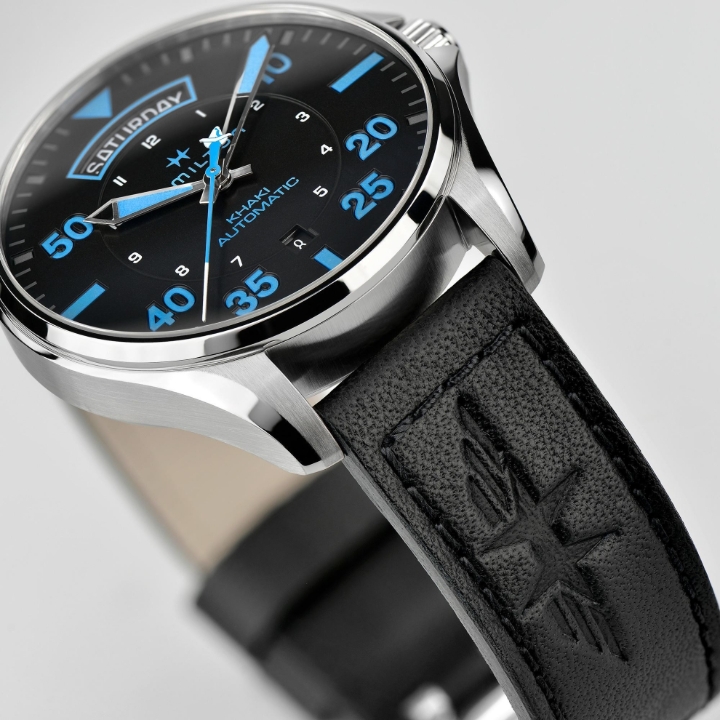 Obrazek Hamilton Khaki Aviation Pilot Day Date Air Zermatt