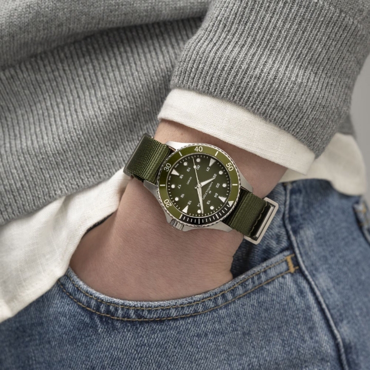 Obrazek Hamilton Khaki Navy Scuba Quartz